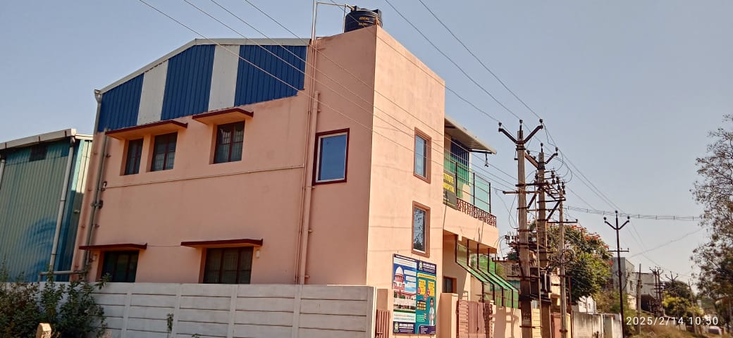 Aura Institutions and Hospital front view